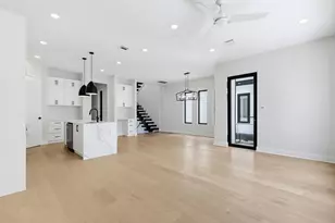 2241 Blalock Rd, Houston, TX 77080 - Photo 6