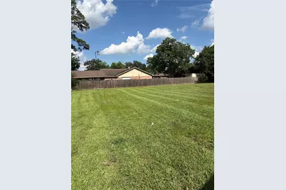 9118 Nyssa Street, Houston, TX 77078 - Photo 2