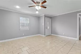 14927 Elmtex Dr, Houston, TX 77396 - Photo 6