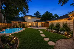 19 Postvine Ct, The Woodlands, TX 77381 - Photo 32