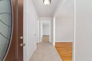 11426 Endicott Ln, Houston, TX 77035 - Photo 4