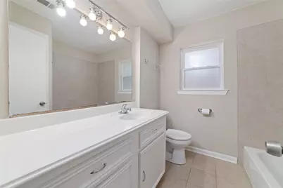 11426 Endicott Lane, Houston, TX 77035 - Photo 32