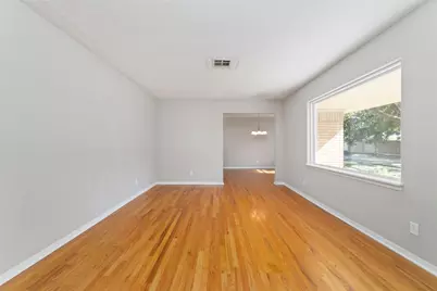 11426 Endicott Lane, Houston, TX 77035 - Photo 8