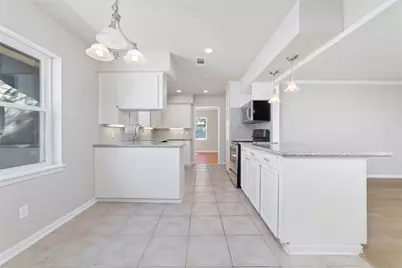 11426 Endicott Lane, Houston, TX 77035 - Photo 16