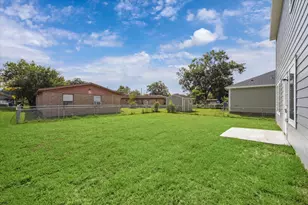 6913 Carver, Texas City, TX 77591 - Photo 22