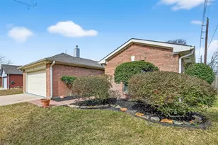 15810 Barbarossa Dr, Houston, TX 77083 - Photo 6