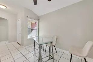 15810 Barbarossa Dr, Houston, TX 77083 - Photo 10