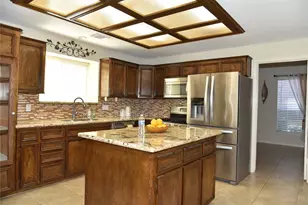 12322 Wealdstone Dr, Tomball, TX 77377 - Photo 2