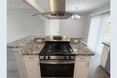 12234 Lambeth Palace Drive, Houston, TX 77066 - Photo 6