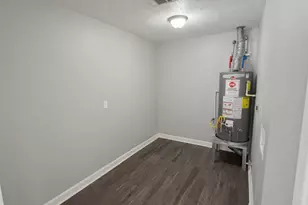 12234 Lambeth Palace Dr, Houston, TX 77066 - Photo 14