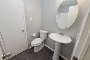 12234 Lambeth Palace Dr, Houston, TX 77066 - Photo 10