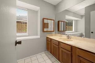 302 Foxtail Ct, League City, TX 77573 - Photo 24