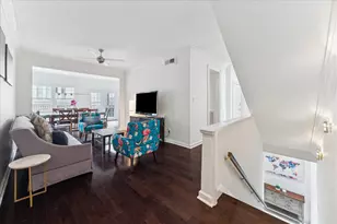 2421 Branard St, Houston, TX 77098 - Photo 8