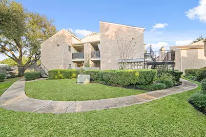 8100 Cambridge Street #6, Houston, TX 77054 - Photo 2