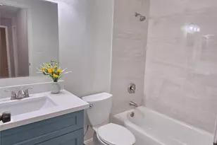 11350 Raven View Dr, Houston, TX 77067 - Photo 22