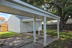 11350 Raven View Dr, Houston, TX 77067 - Photo 30