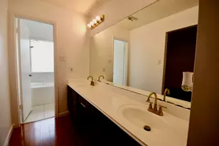 8974 N Deer Meadow Dr, Houston, TX 77071 - Photo 18