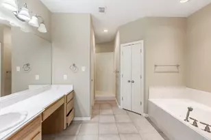 416 Legendary Oaks Blvd, Hempstead, TX 77445 - Photo 10