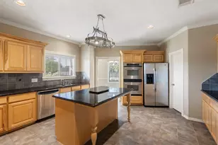 416 Legendary Oaks Blvd, Hempstead, TX 77445 - Photo 4