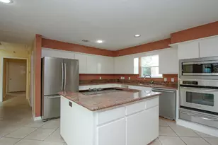13802 Menasco Ct, Houston, TX 77077 - Photo 14