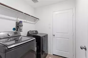 126 Spring Rose Dr, Magnolia, TX 77354 - Photo 4