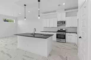 2924 El Fenice Ln, Houston, TX 77057 - Photo 8