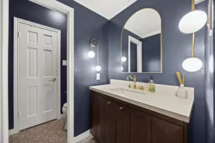 7516 Olympia Dr, Houston, TX 77063 - Photo 14