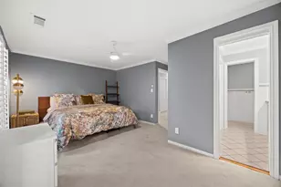 7516 Olympia Dr, Houston, TX 77063 - Photo 22