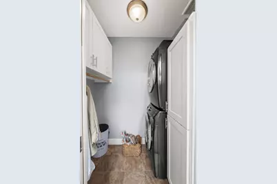 7516 Olympia Drive, Houston, TX 77063 - Photo 26