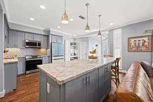 7516 Olympia Dr, Houston, TX 77063 - Photo 10
