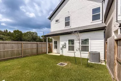 13131 Perennial Springs Drive, Houston, TX 77408 - Photo 16