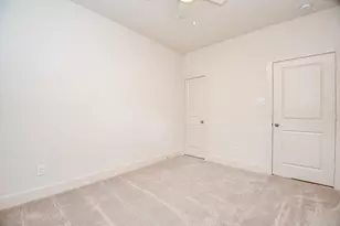 9444 Kerrwood Ln, Houston, TX 77080 - Photo 18