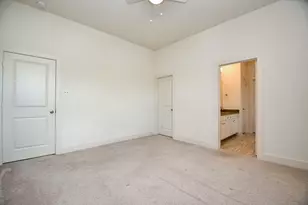 9444 Kerrwood Ln, Houston, TX 77080 - Photo 10