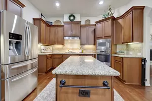 4103 Broadmoor Dr, Mont Belvieu, TX 77523 - Photo 26