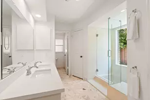 2619 Briarpark Dr, Houston, TX 77042 - Photo 24