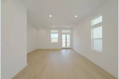 303 Marcella Street #P, Houston, TX 77091 - Photo 8