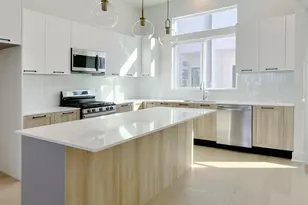 303 Marcella St, Houston, TX 77091 - Photo 2