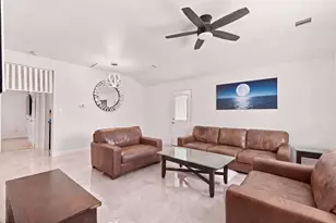 4506 Plum Creek Forest Ln, Houston, TX 77087 - Photo 6