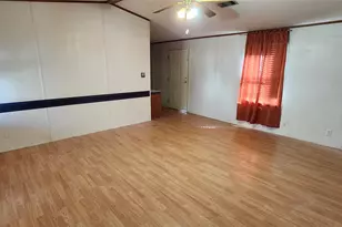 14 County Rd 2802, Cleveland, TX 77327 - Photo 6