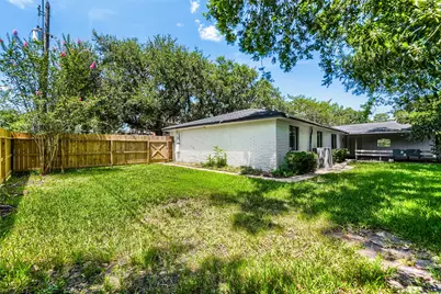 205 Morningside Drive, Friendswood, TX 77546 - Photo 28
