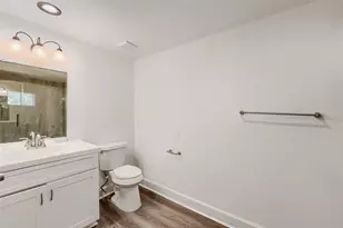 205 Morningside Dr, Friendswood, TX 77546 - Photo 16