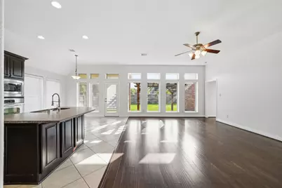 13902 Lost Creek Drive, Pearland, TX 77584 - Photo 4