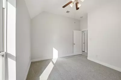 13902 Lost Creek Drive, Pearland, TX 77584 - Photo 16