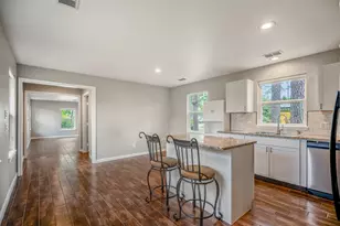 628 Foster St, Tomball, TX 77375 - Photo 14