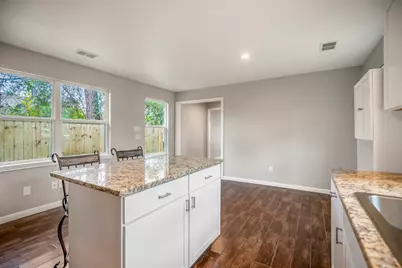 628 Foster Street, Tomball, TX 77375 - Photo 12