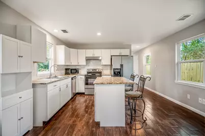 628 Foster Street, Tomball, TX 77375 - Photo 10