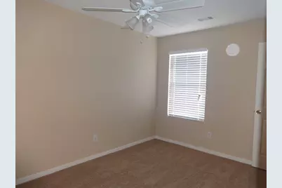 11110 Vanilla Circle Court, Houston, TX 77044 - Photo 14