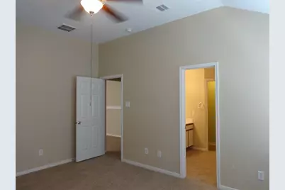 11110 Vanilla Circle Court, Houston, TX 77044 - Photo 10