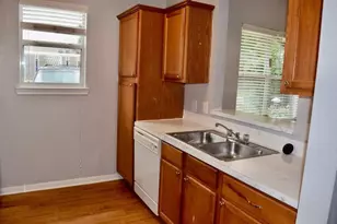 2302 Colorado St, Houston, TX 77007 - Photo 8