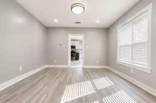 3020 Arbor St, Houston, TX 77004 - Photo 4